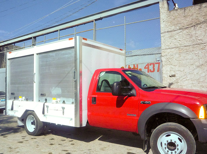 Carrocería Garrafonera en F450® con Cortina de Aluminio